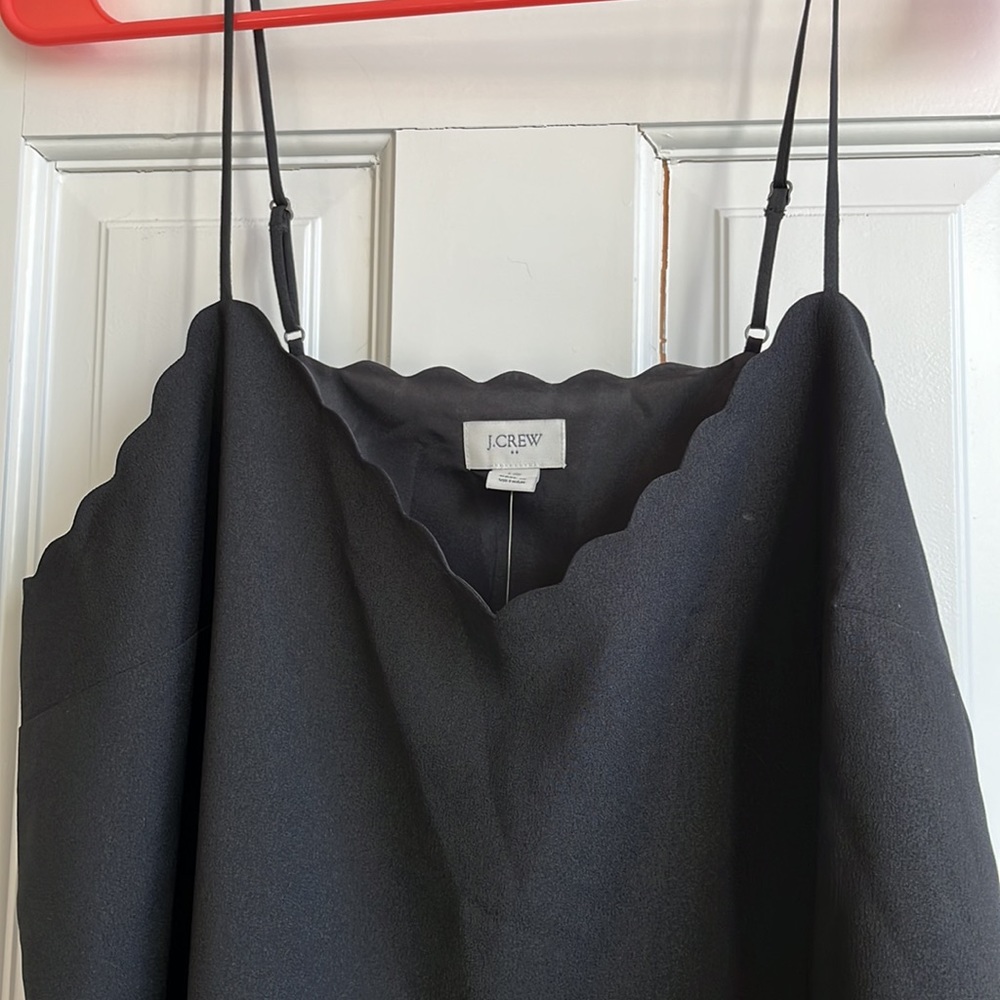 NEW J Crew Black Scalloped Neck Cami - Picture 2 of 3